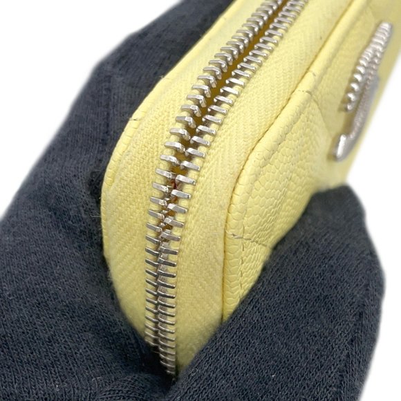 CHANEL Yellow Logo Wallet - Picture 5 of 14